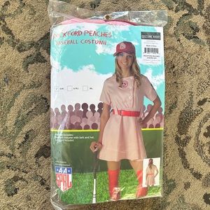 Rockford Peaches Halloween Costume, A League of Their Own